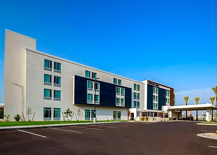 Springhill By Marriott Phoenix Hotel 3*